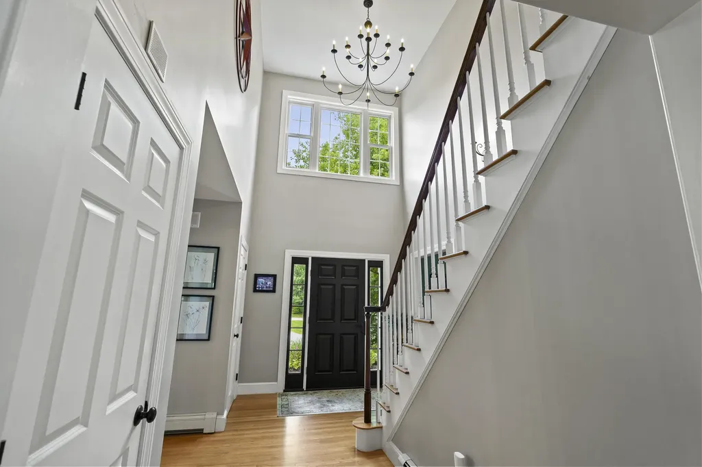 53 Waters Edge Drive Yarmouth ME 04096