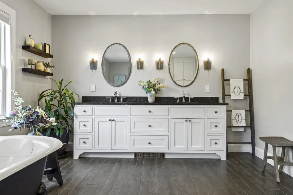 53 Waters Edge Drive Yarmouth ME 04096