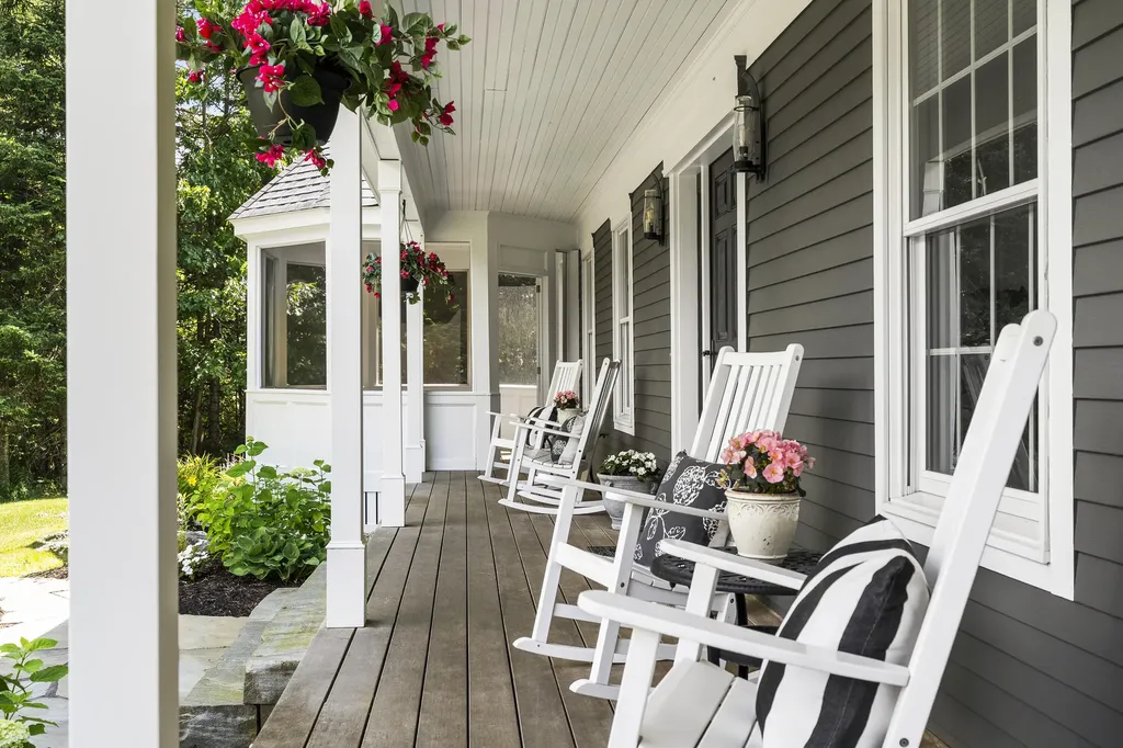 53 Waters Edge Drive Yarmouth ME 04096