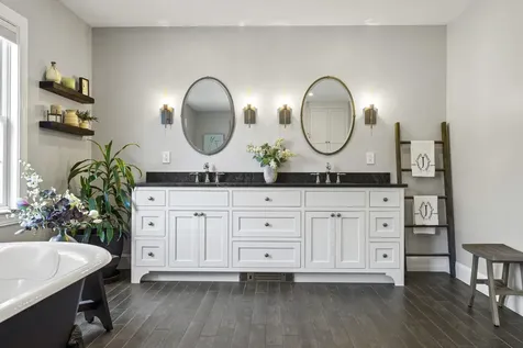 53 Waters Edge Drive Yarmouth ME 04096