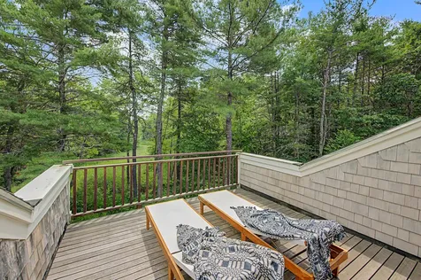 4 Cranberry Drive Brunswick ME 04011