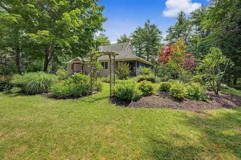 4 Cranberry Drive Brunswick ME 04011