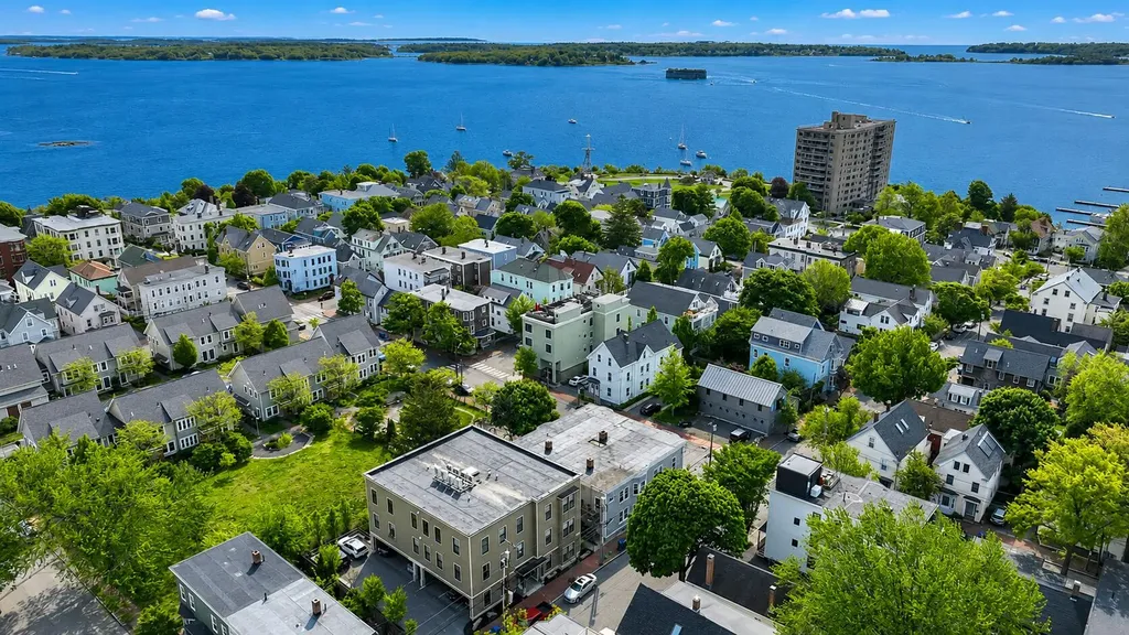 61 Wilson Street Portland ME 04101