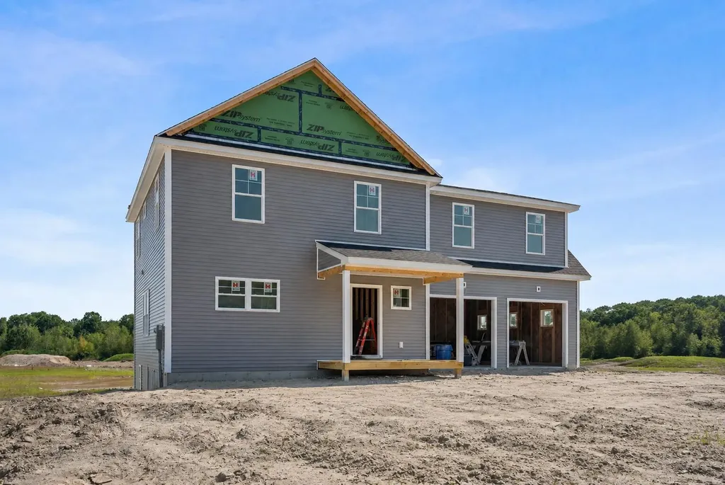 36 Feldspar Lane Cumberland ME 04021