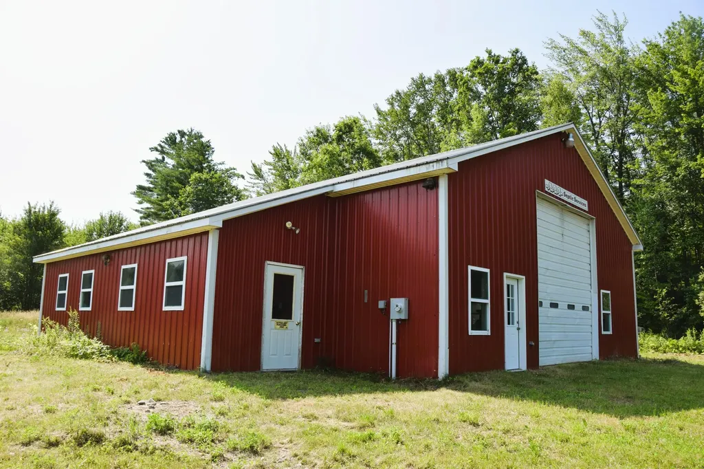 147 Lane Road New Sharon ME 04955