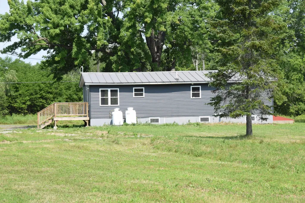 147 Lane Road New Sharon ME 04955