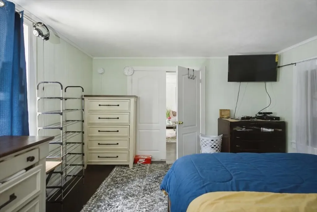 16 Hartley Street Portland ME 04103