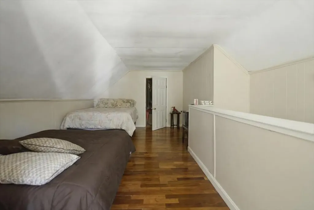 16 Hartley Street Portland ME 04103