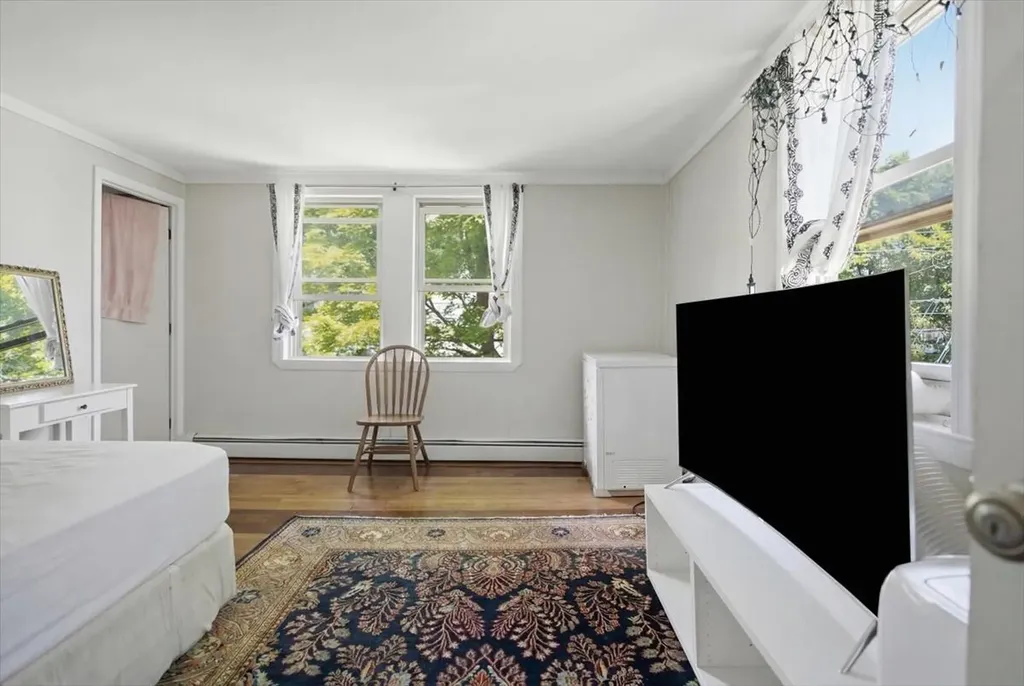 16 Hartley Street Portland ME 04103