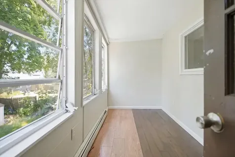 16 Hartley Street Portland ME 04103