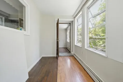 16 Hartley Street Portland ME 04103