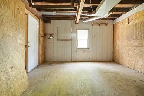 16 Hartley Street Portland ME 04103