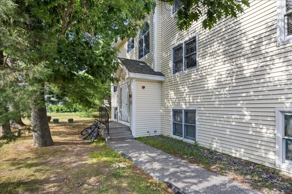 18 Smithwheel Road Old Orchard Beach ME 04064