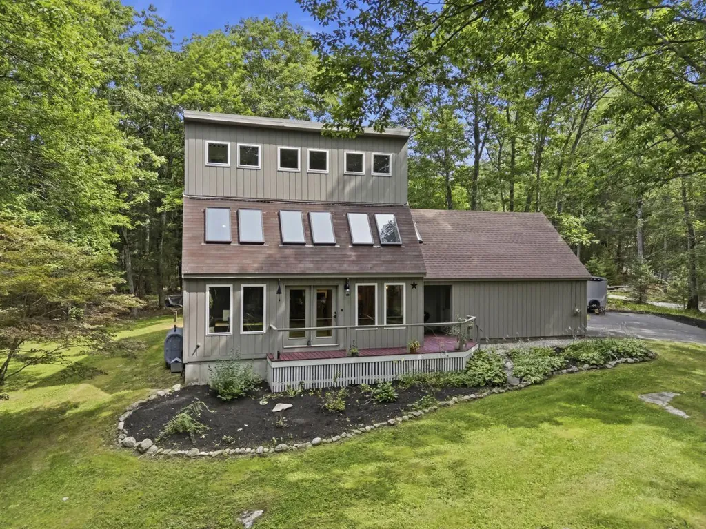 226 Bruce Hill Road Cumberland ME 04021