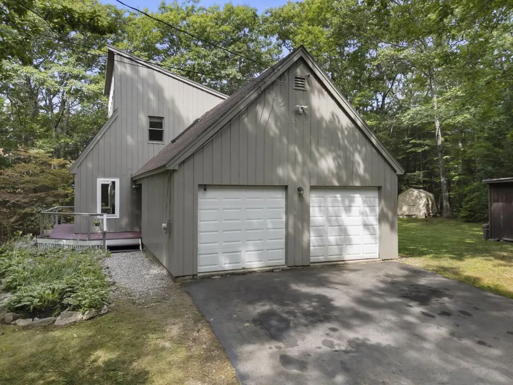 226 Bruce Hill Road Cumberland ME 04021