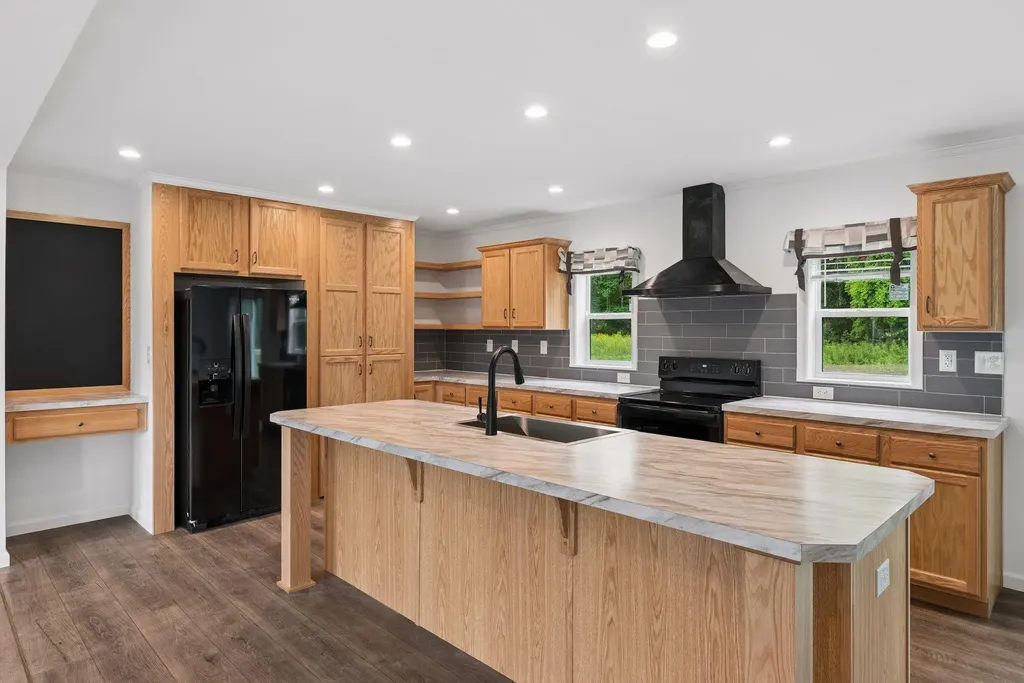 15 Anaya Way Road Livermore Falls ME 04254