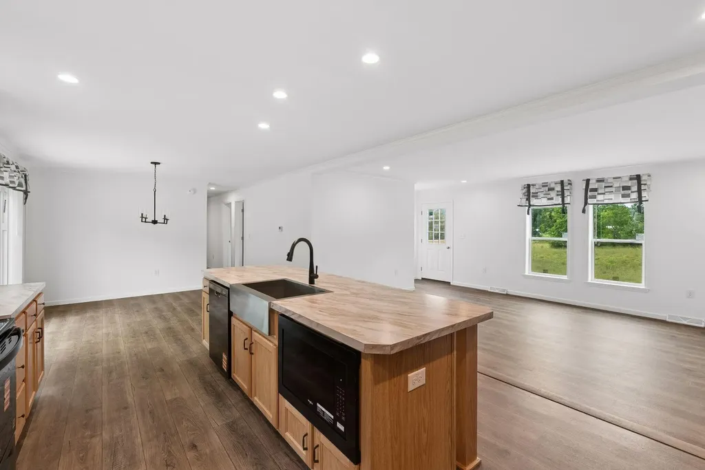15 Anaya Way Road Livermore Falls ME 04254