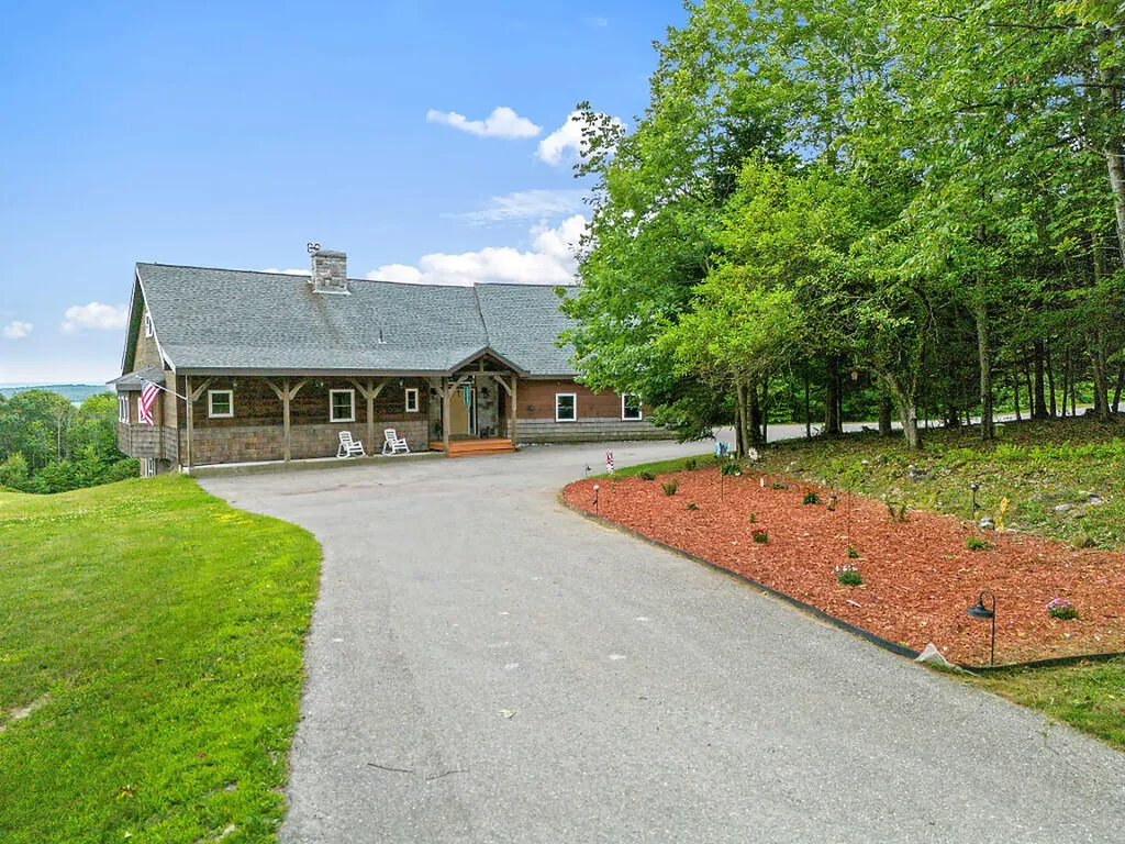 160 Ross Hill Road Saint Albans ME 04971