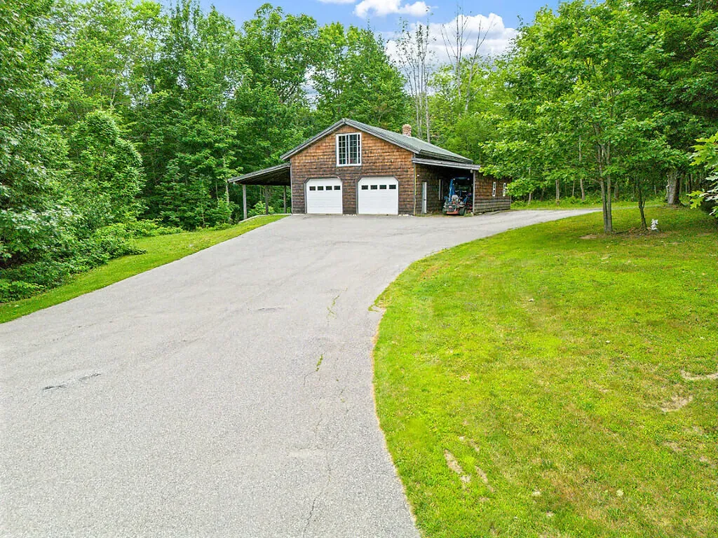 160 Ross Hill Road Saint Albans ME 04971