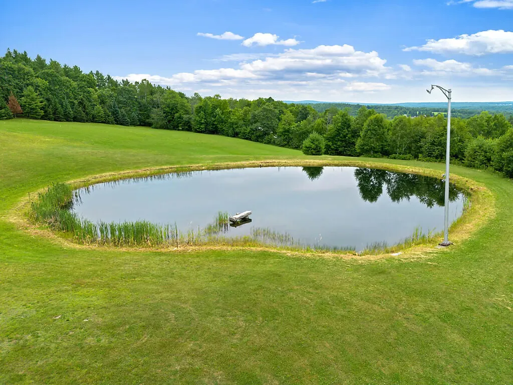 160 Ross Hill Road Saint Albans ME 04971