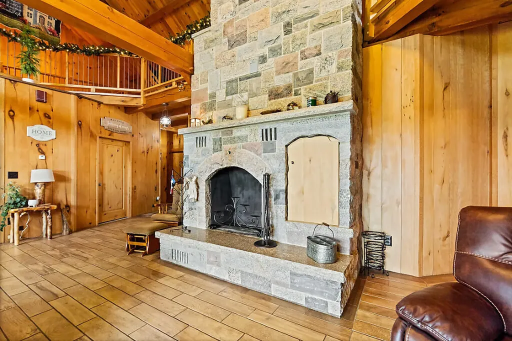 160 Ross Hill Road Saint Albans ME 04971