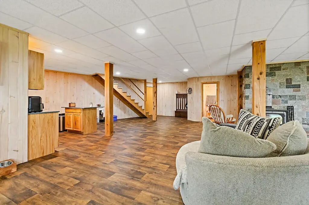 160 Ross Hill Road Saint Albans ME 04971