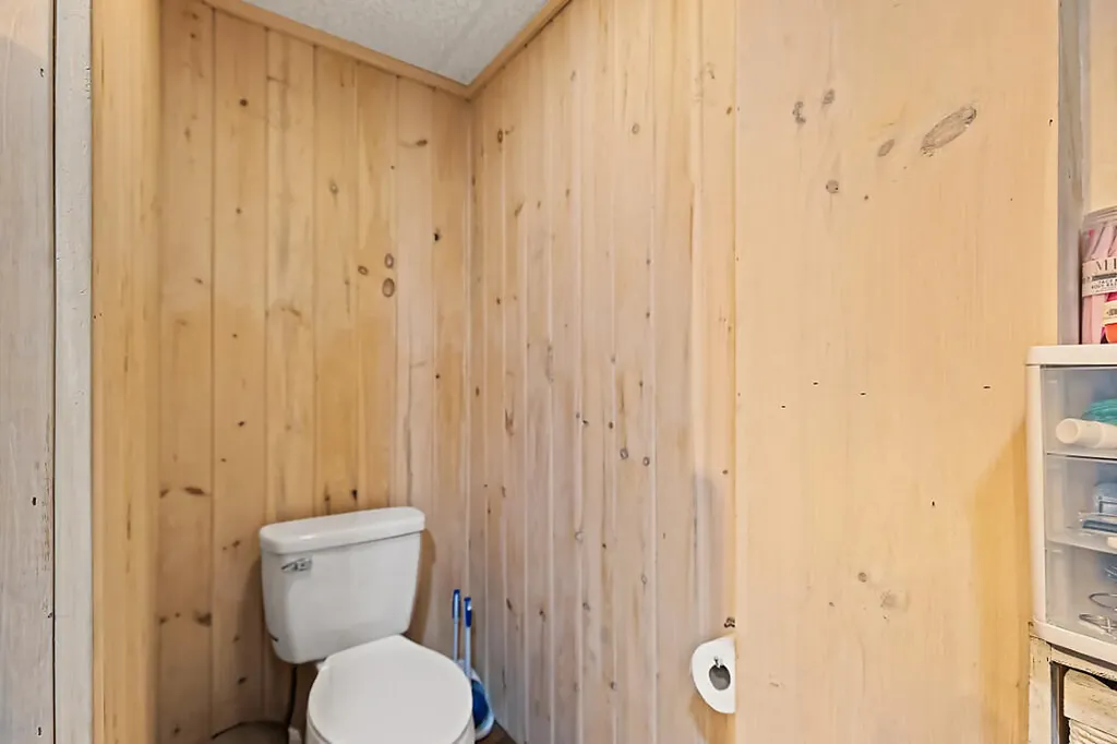 160 Ross Hill Road Saint Albans ME 04971