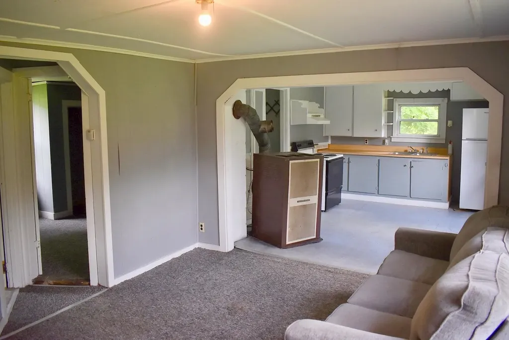1088 Fairbanks Road Farmington ME 04938