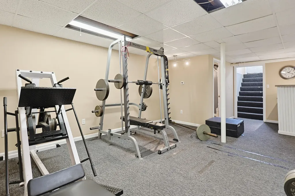174 Curtis Road Portland ME 04103