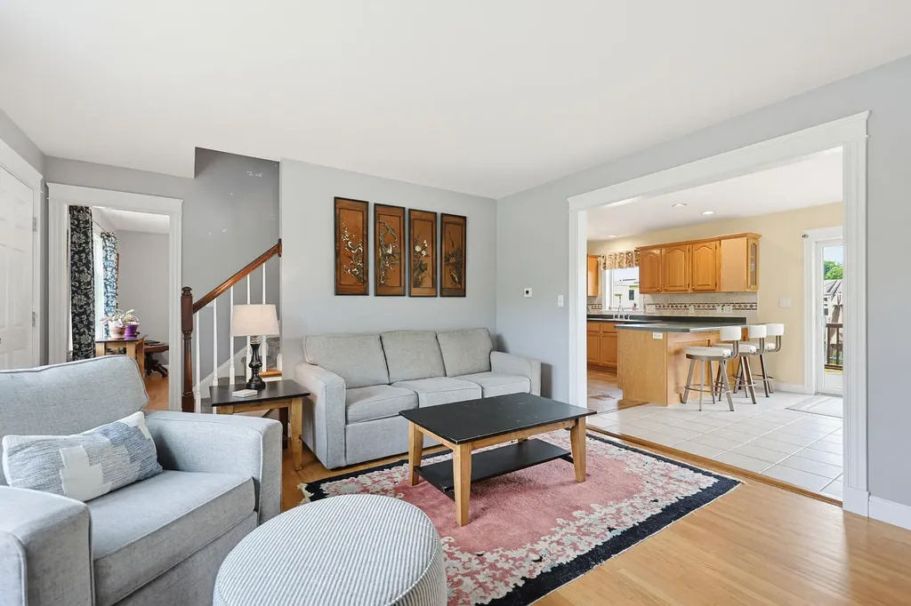 174 Curtis Road Portland ME 04103