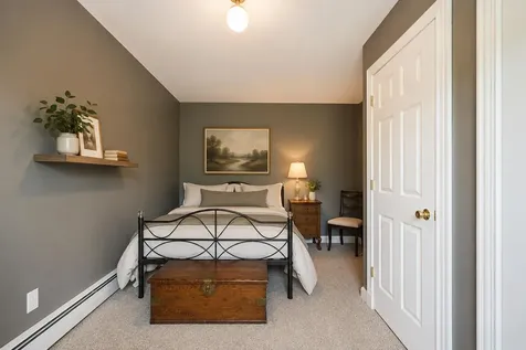 174 Curtis Road Portland ME 04103