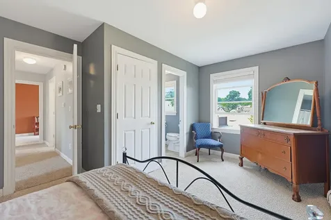 174 Curtis Road Portland ME 04103