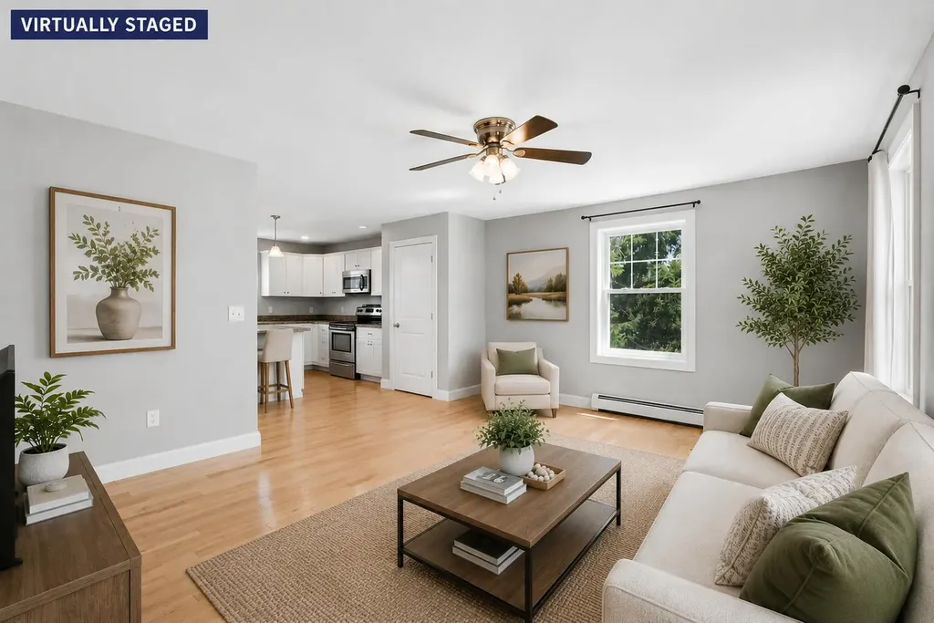 22 Cumberland Lane Gorham ME 04038