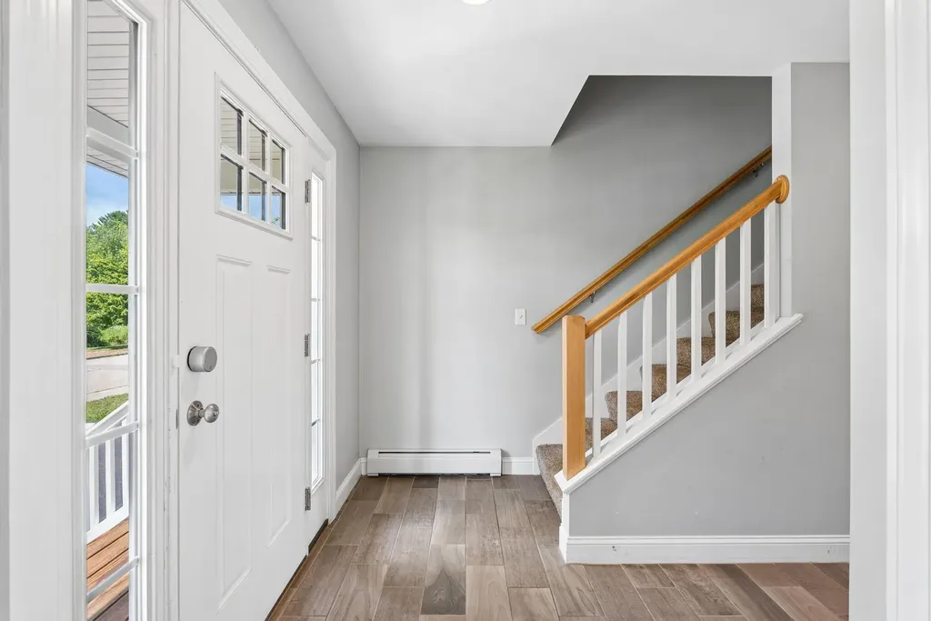 22 Cumberland Lane Gorham ME 04038