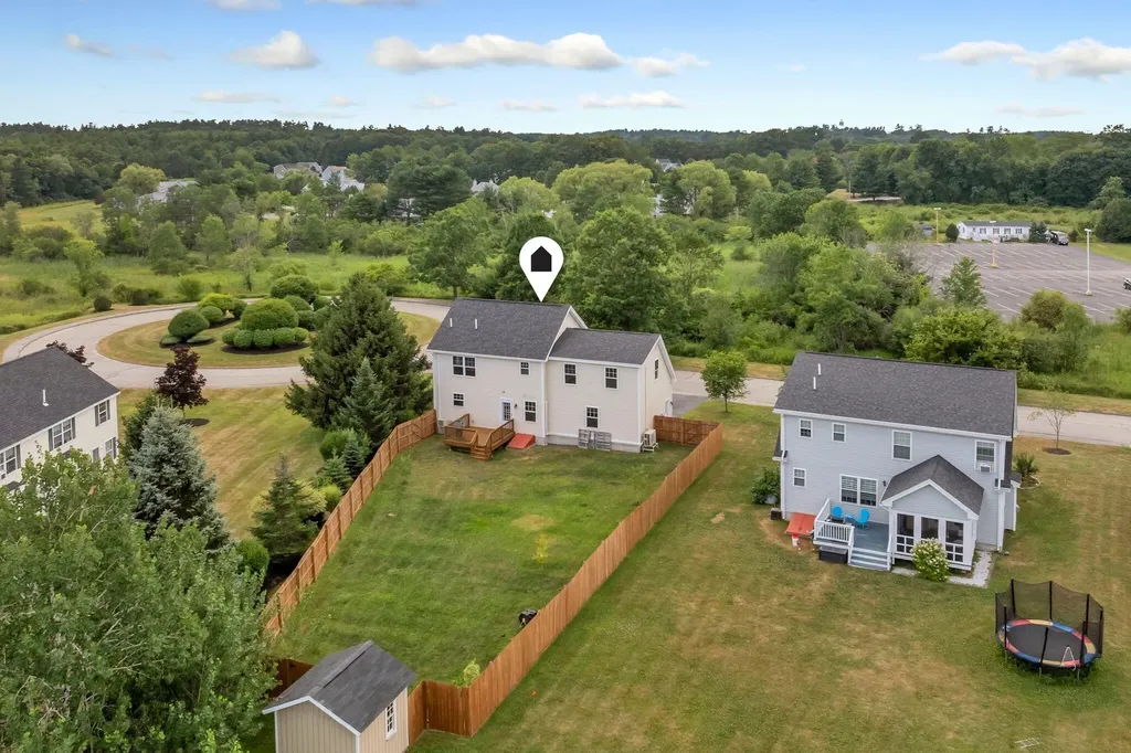 22 Cumberland Lane Gorham ME 04038