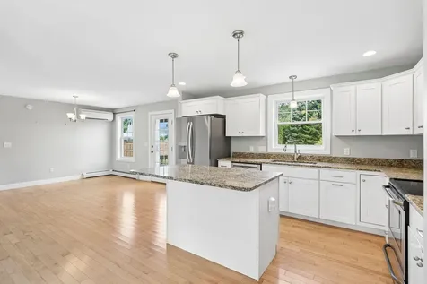 22 Cumberland Lane Gorham ME 04038