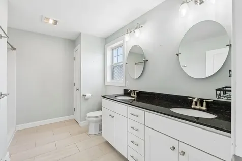 22 Cumberland Lane Gorham ME 04038