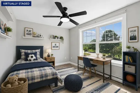 22 Cumberland Lane Gorham ME 04038