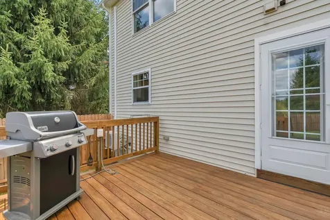 22 Cumberland Lane Gorham ME 04038