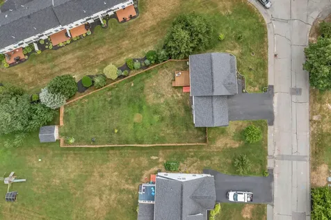 22 Cumberland Lane Gorham ME 04038