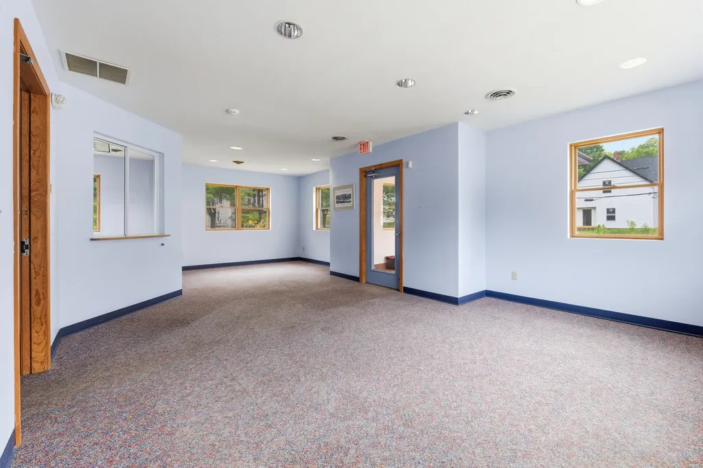 38 Union Street Livermore Falls ME 04254
