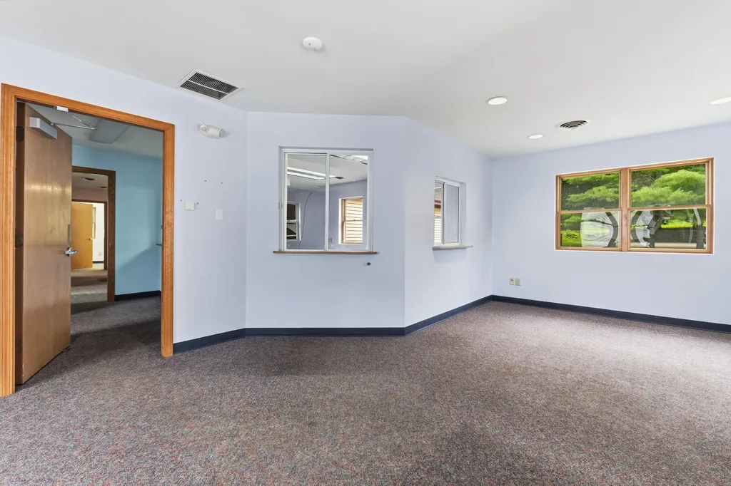 38 Union Street Livermore Falls ME 04254