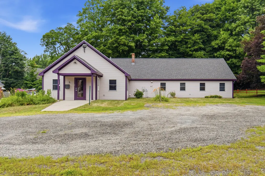 38 Union Street Livermore Falls ME 04254