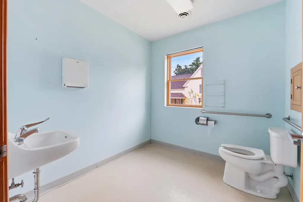 38 Union Street Livermore Falls ME 04254