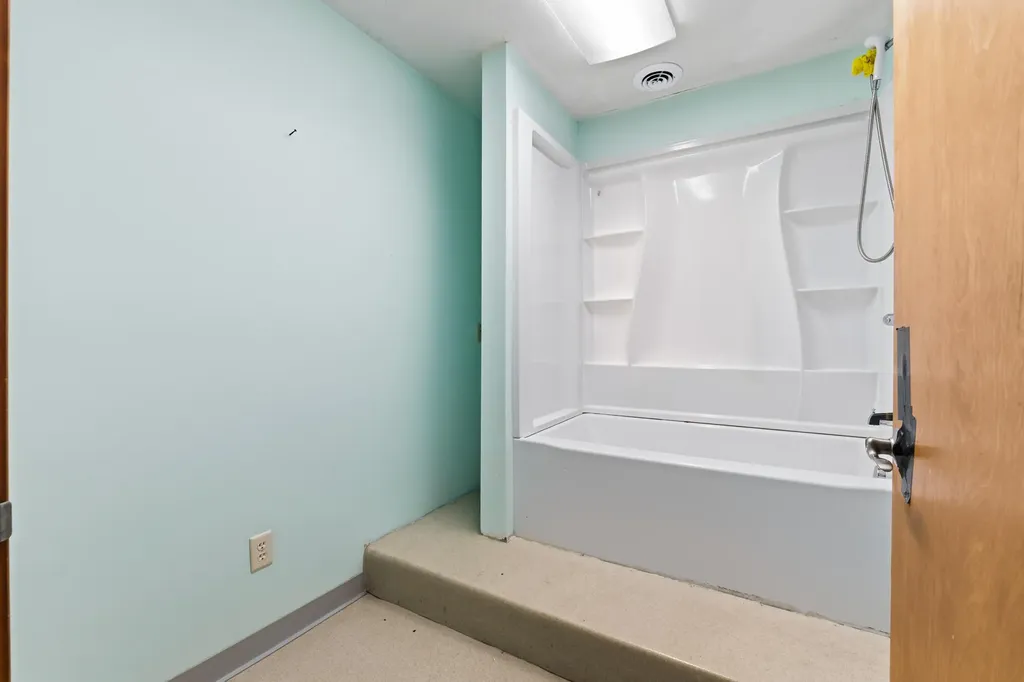 38 Union Street Livermore Falls ME 04254