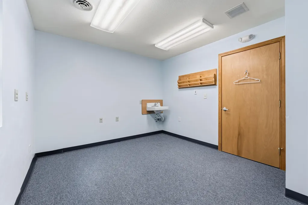 38 Union Street Livermore Falls ME 04254