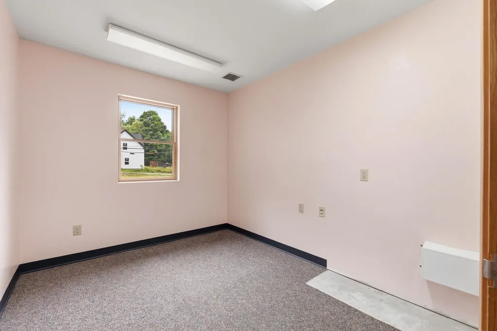 38 Union Street Livermore Falls ME 04254