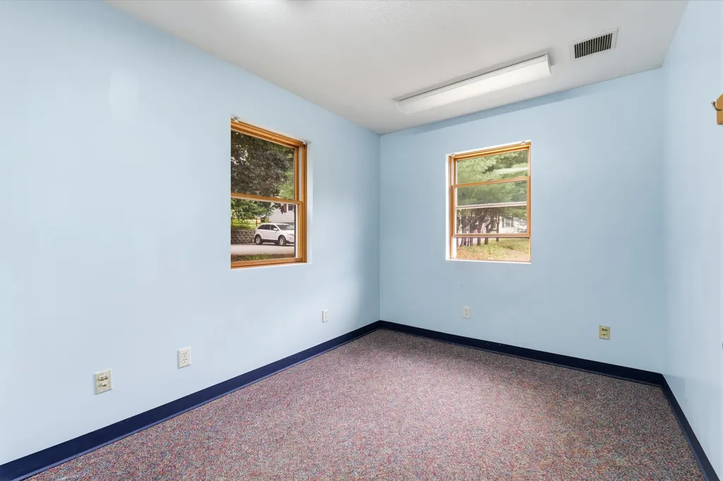 38 Union Street Livermore Falls ME 04254