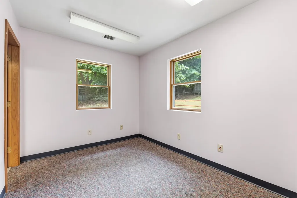 38 Union Street Livermore Falls ME 04254