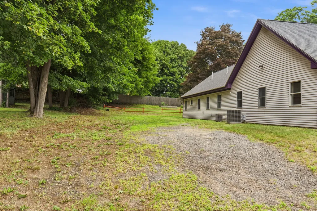 38 Union Street Livermore Falls ME 04254